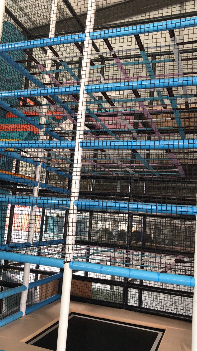 蹦床體驗館實景圖